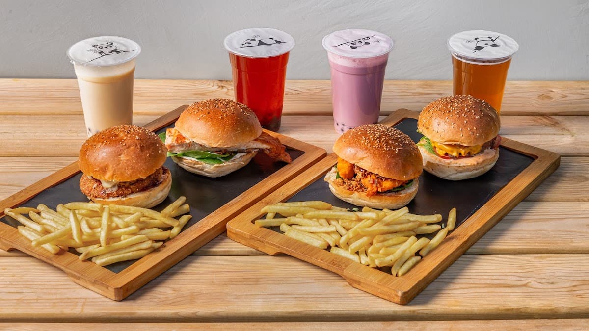 Bubble tea, Bubble Tea Burger Chambly